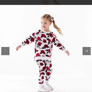 Bums & Roses Jogger Set